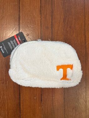 University of Tennessee White Sherpa Crossbody Pouch with Orange 'T'